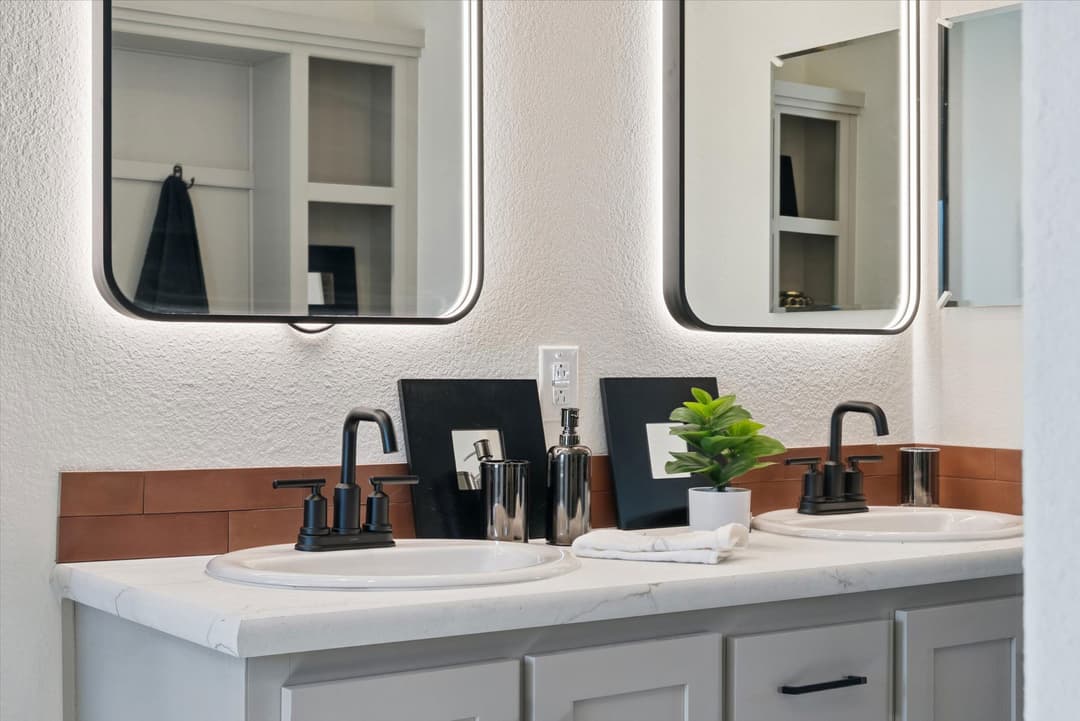 Magnolia  bathroom home features