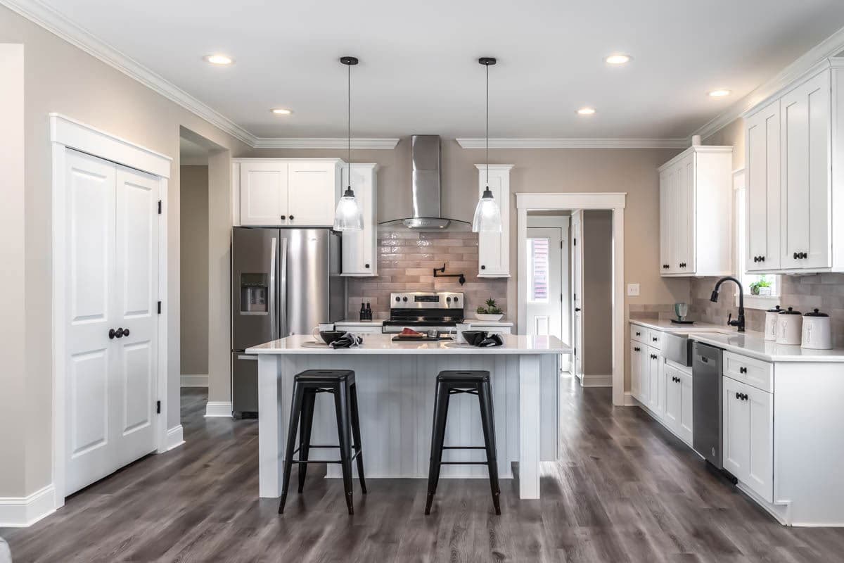 Southampton cape kitchen home features