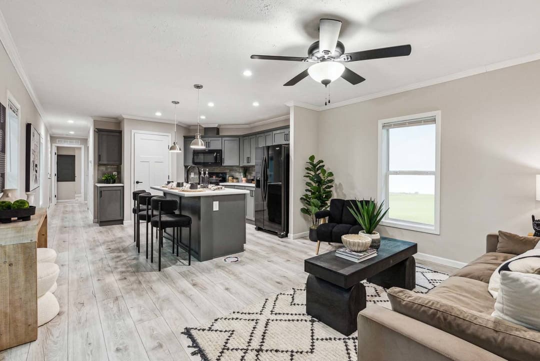 Bay springs c804 interior home features