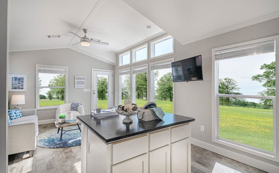 Sandpiper c44ep8 interior home features