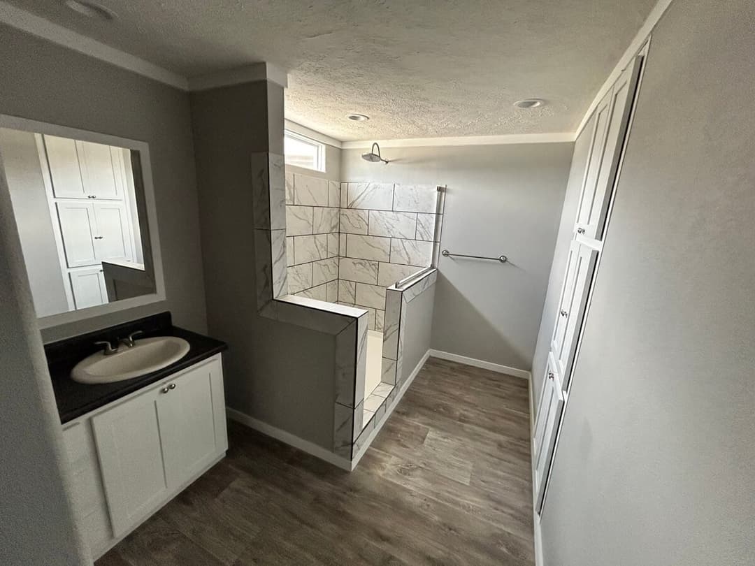 The whitehaven bathroom home features