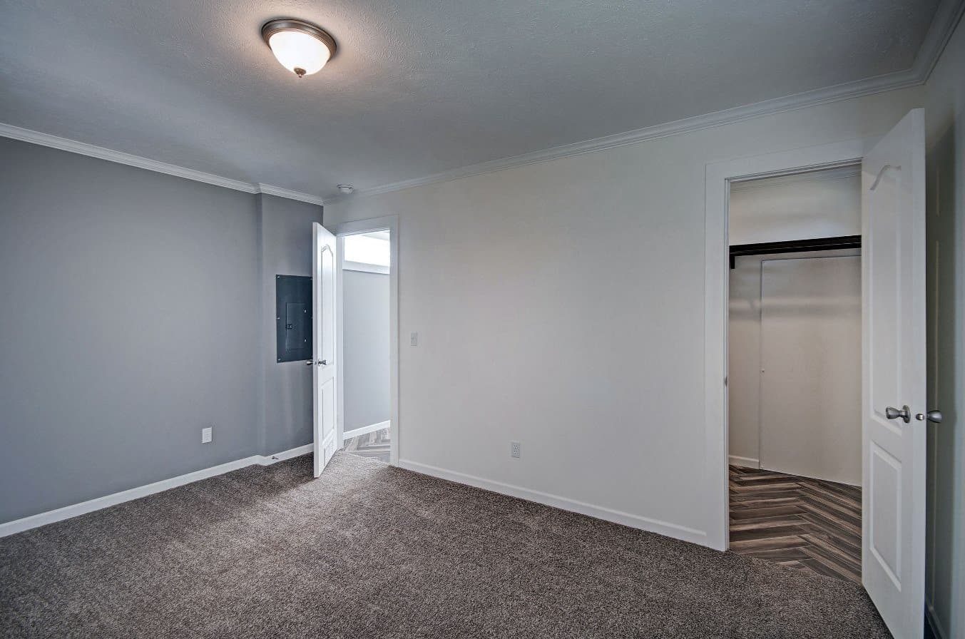 Ashbank bedroom home features