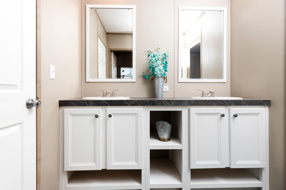 Farmhouse flex bathroom home features