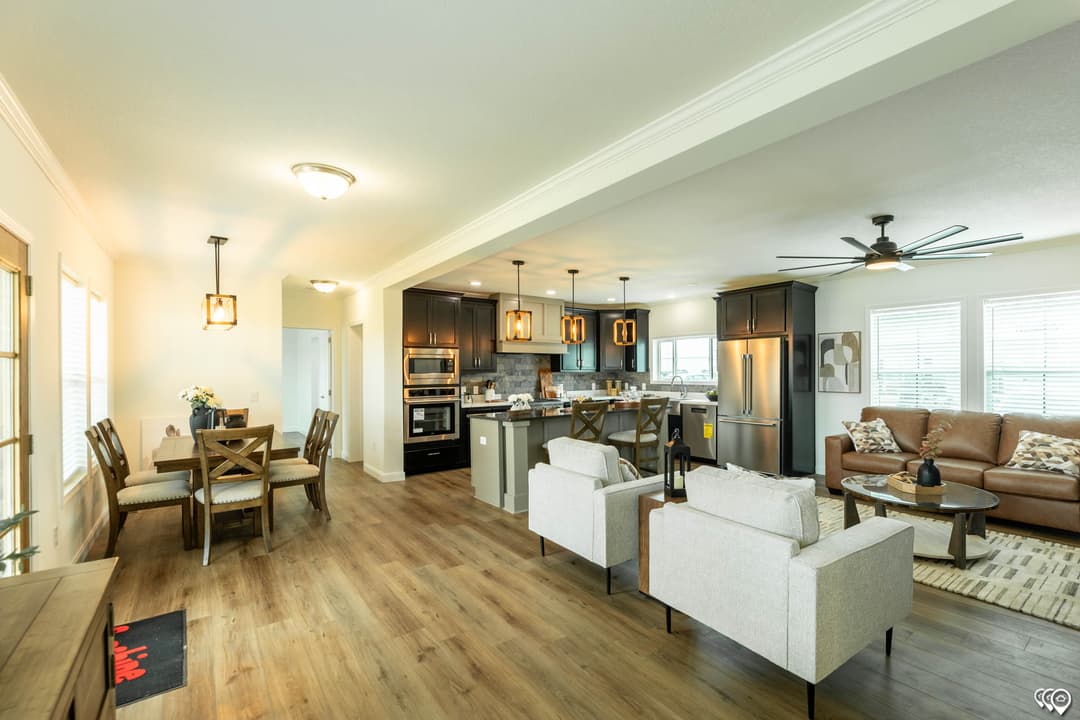 Pri3268-2069 interior home features