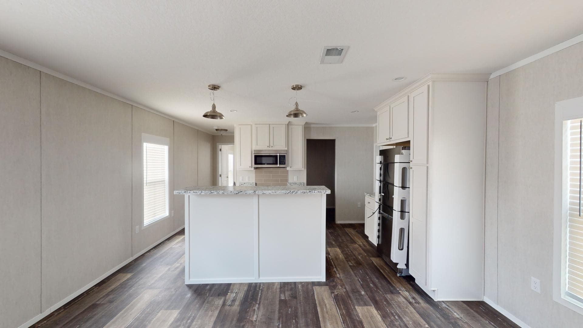 Arc1664-7005 interior home features