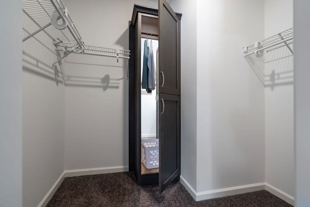 La bella casa ranch 2p2801-r interior home features