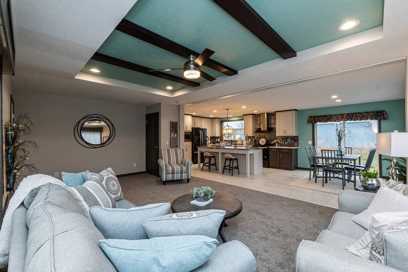 The lincoln 185010 interior home features