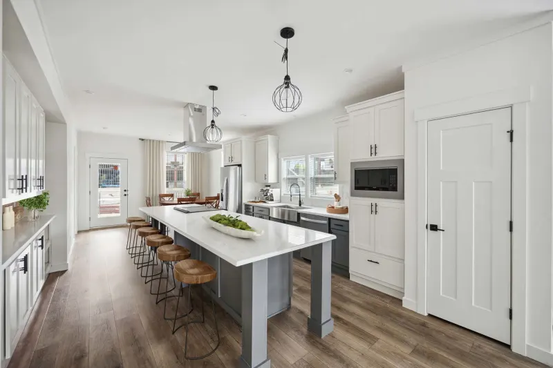 Genesis 9921a kitchen home features