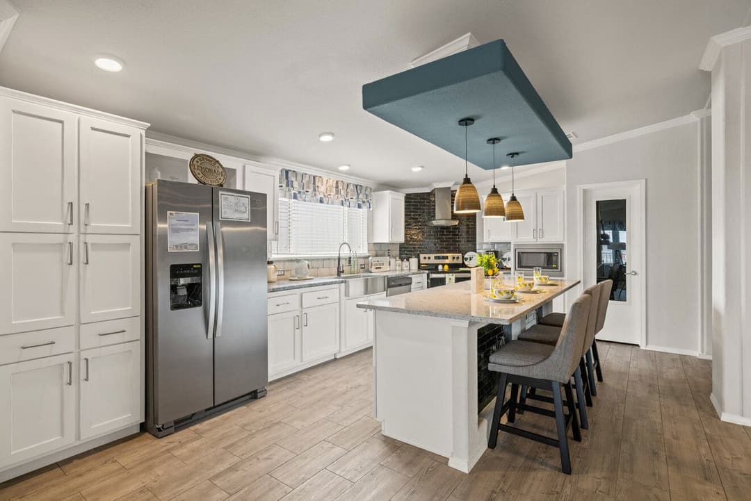 La belle 41764d kitchen home features