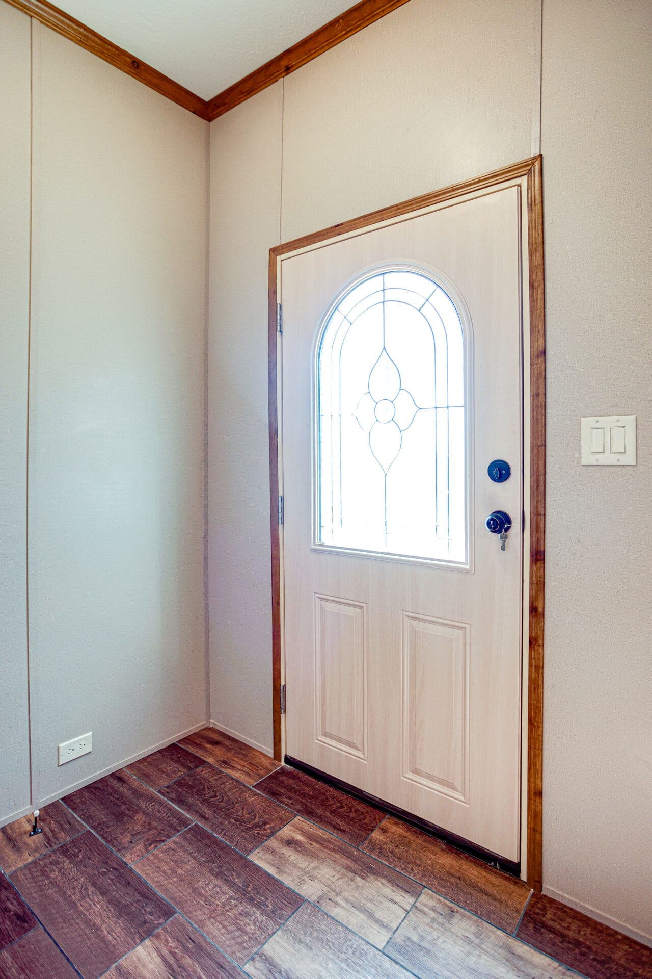 Doublewide s-28×56-32flp interior home features