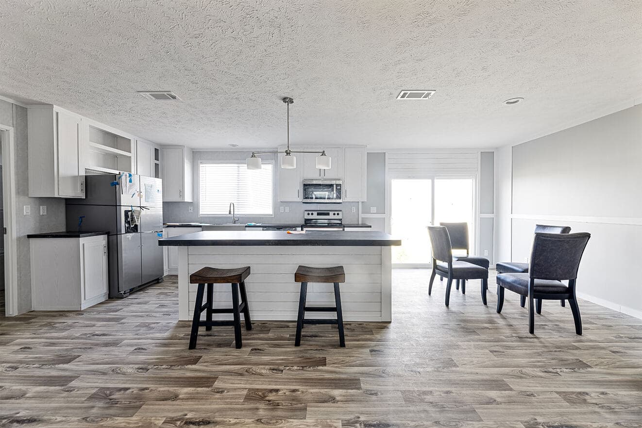 Valu maxx premier 32684e interior home features