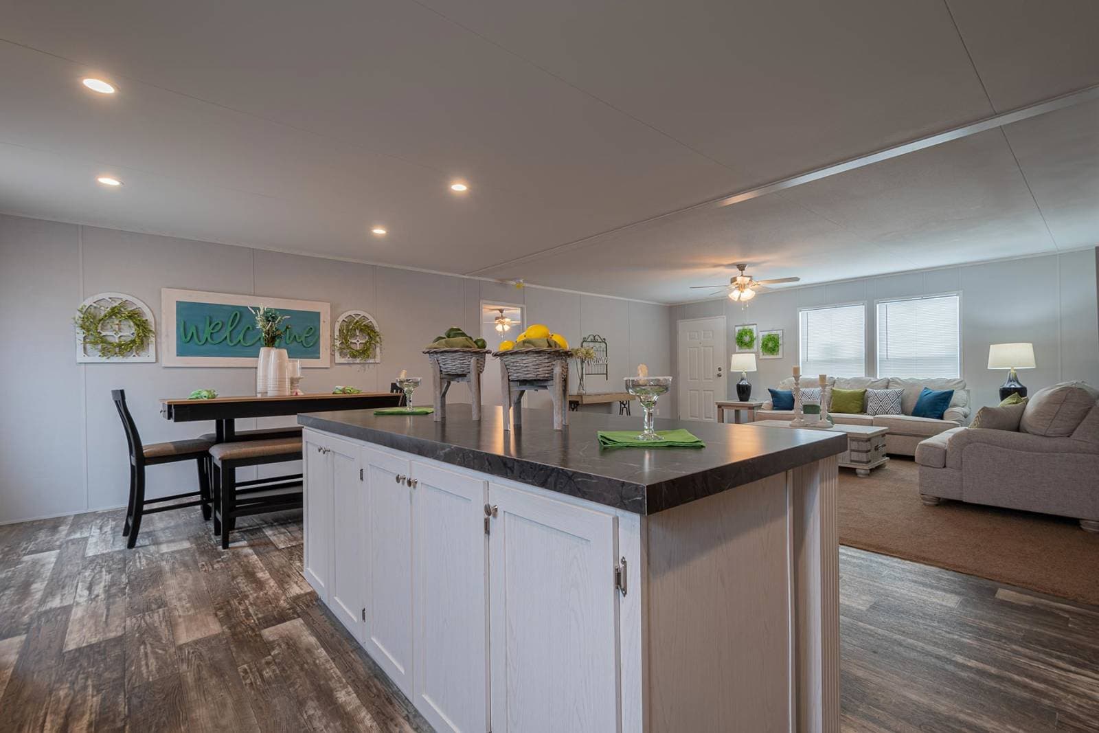 Rm3268a kitchen home features