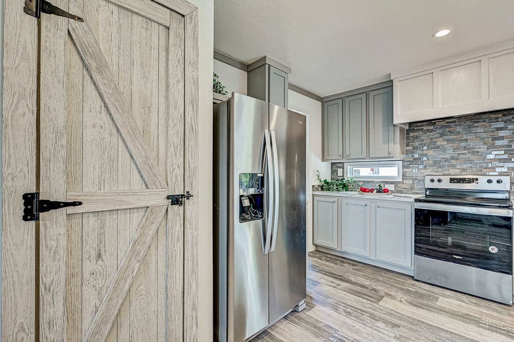 Morvin kitchen home features