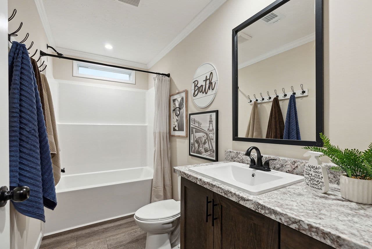 Vienna bathroom home features