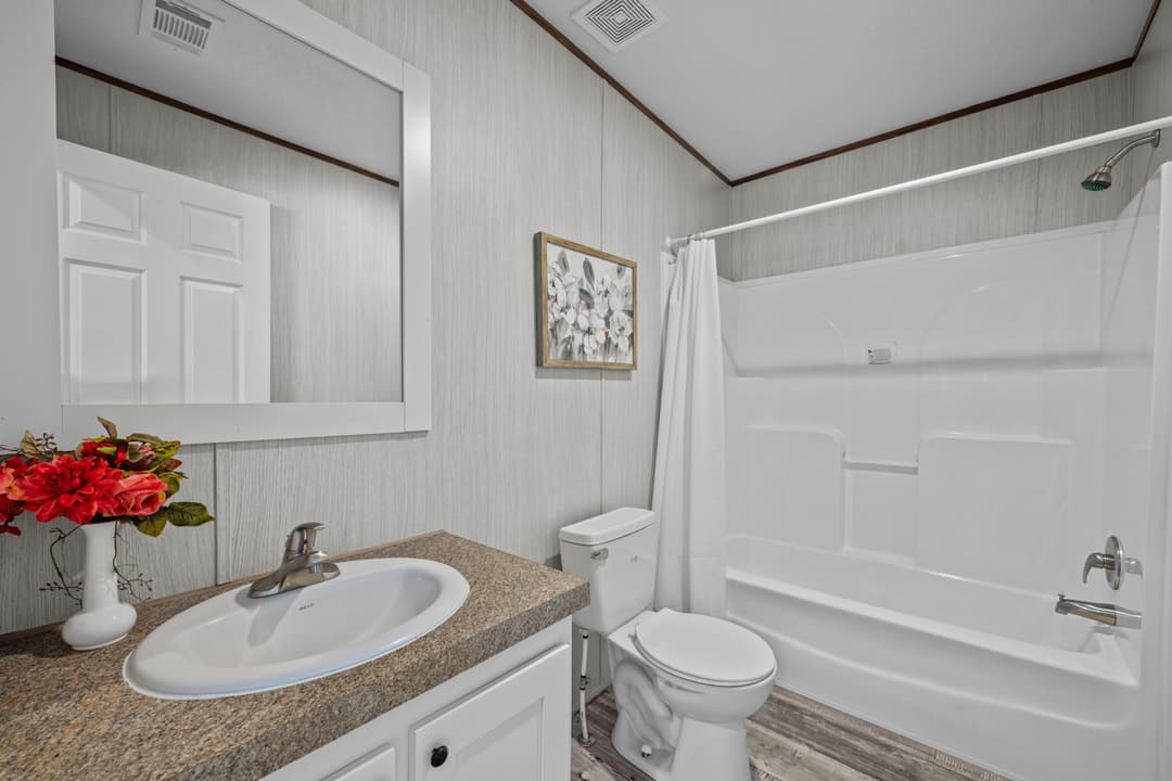 Trenton bathroom home features