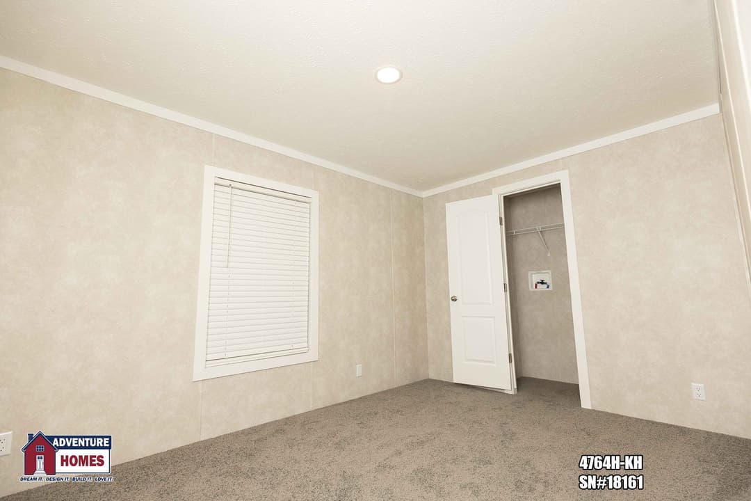 4764h-kh bedroom home features