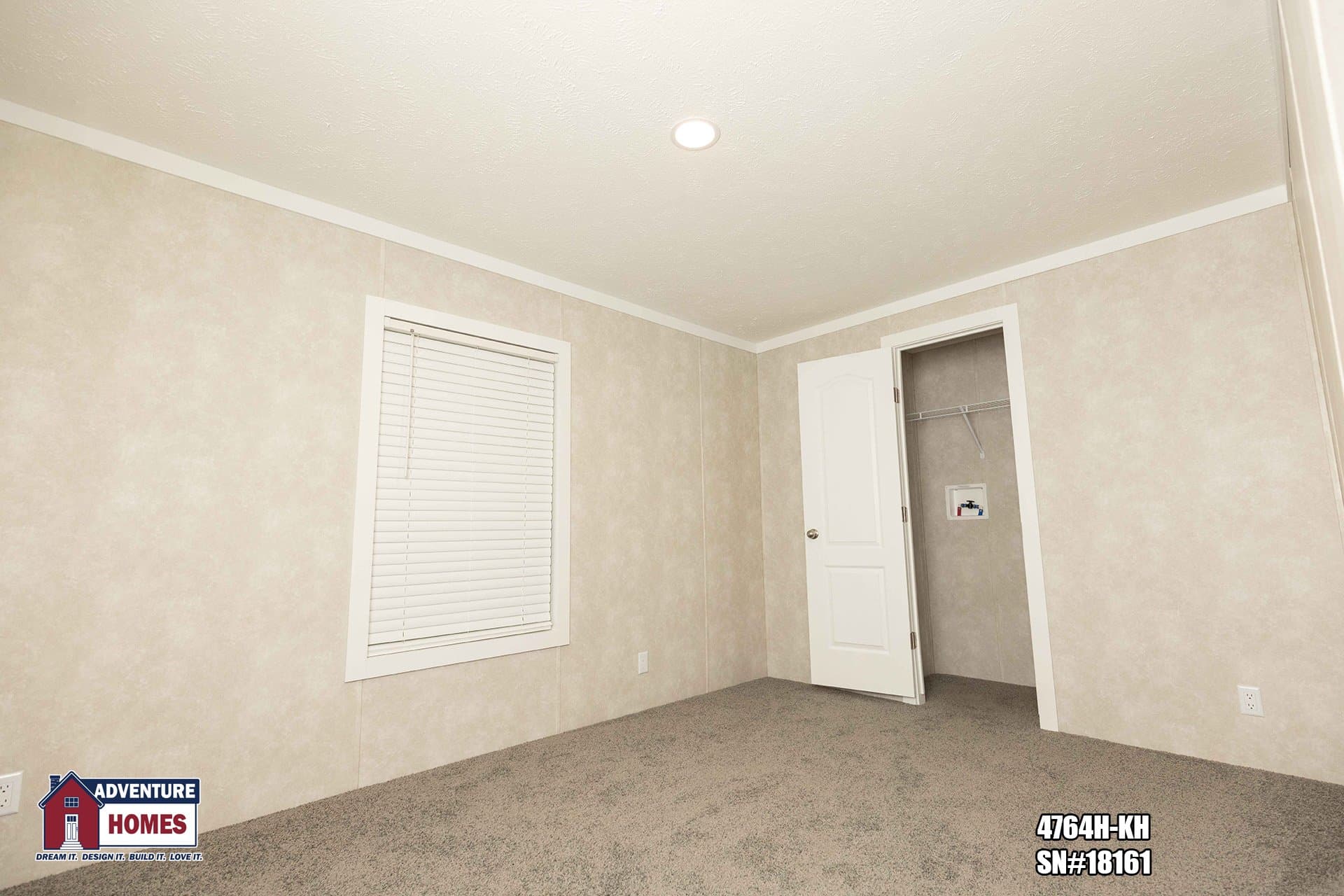 4764h-kh bedroom home features