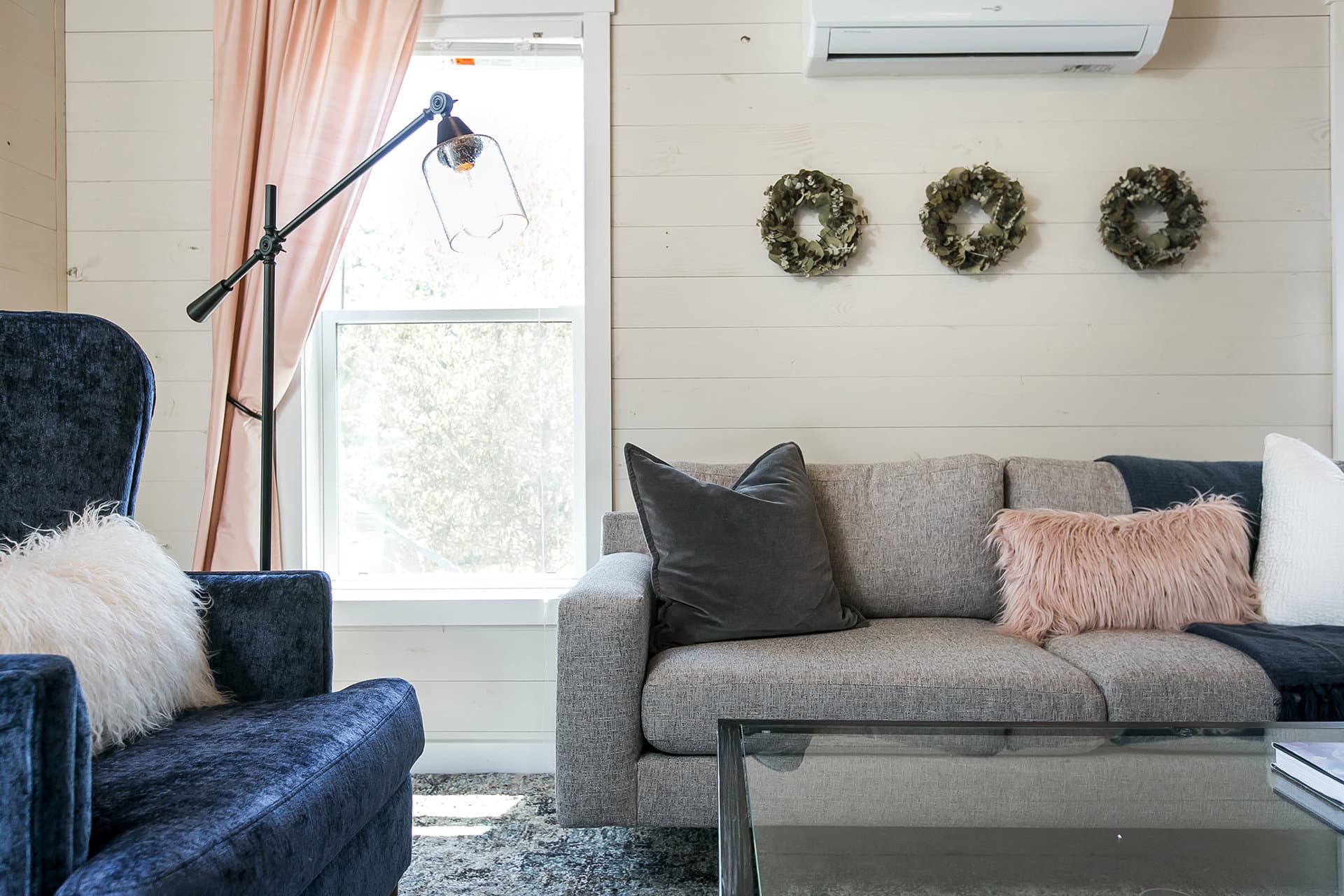 Sipsey interior home features