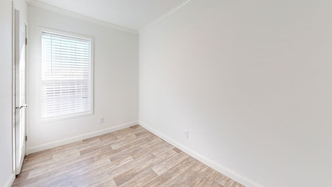 The sugar run duplex interior home features