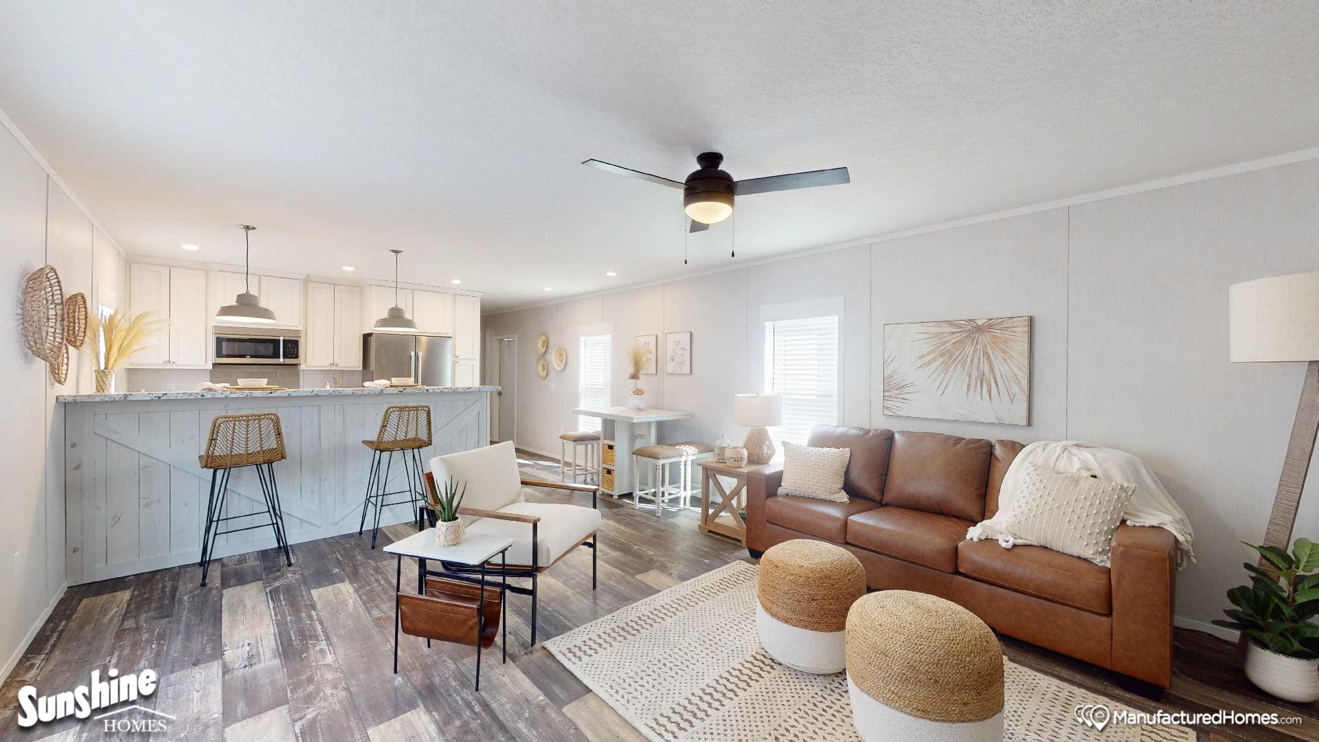 Arc1680-7003 interior home features