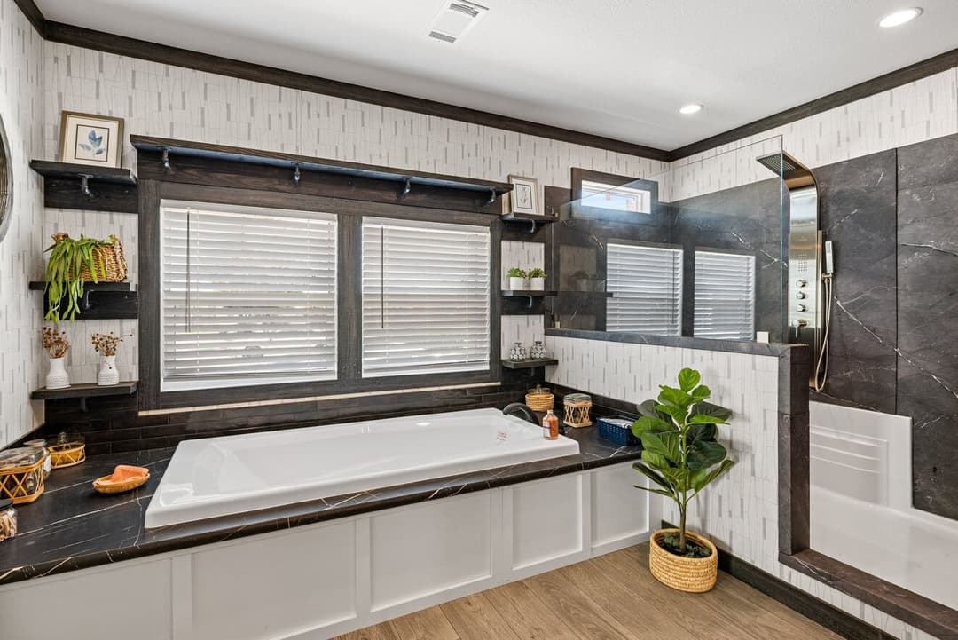 Pecan valley  30603p bathroom home features