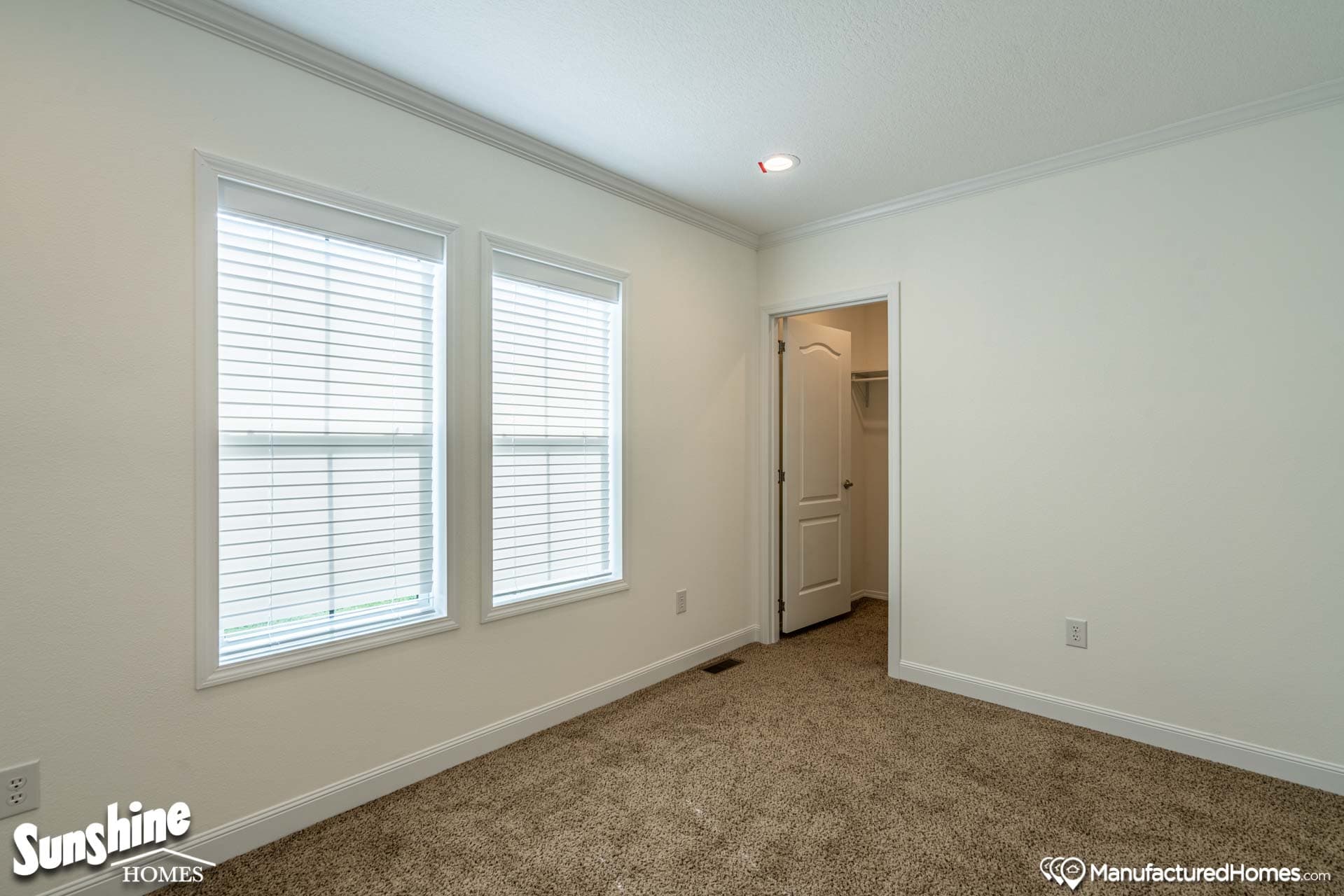 Pri3270-2024 bedroom home features