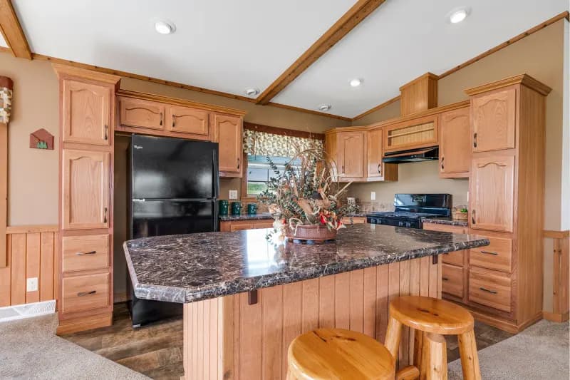 Lexington a236 kitchen home features