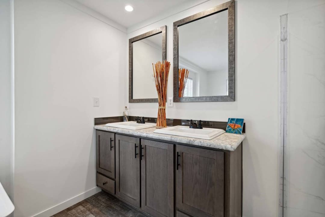 Elevate 60 bathroom home features