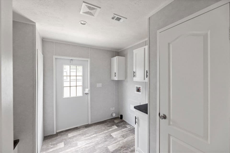 Verde ranch 28523n interior home features