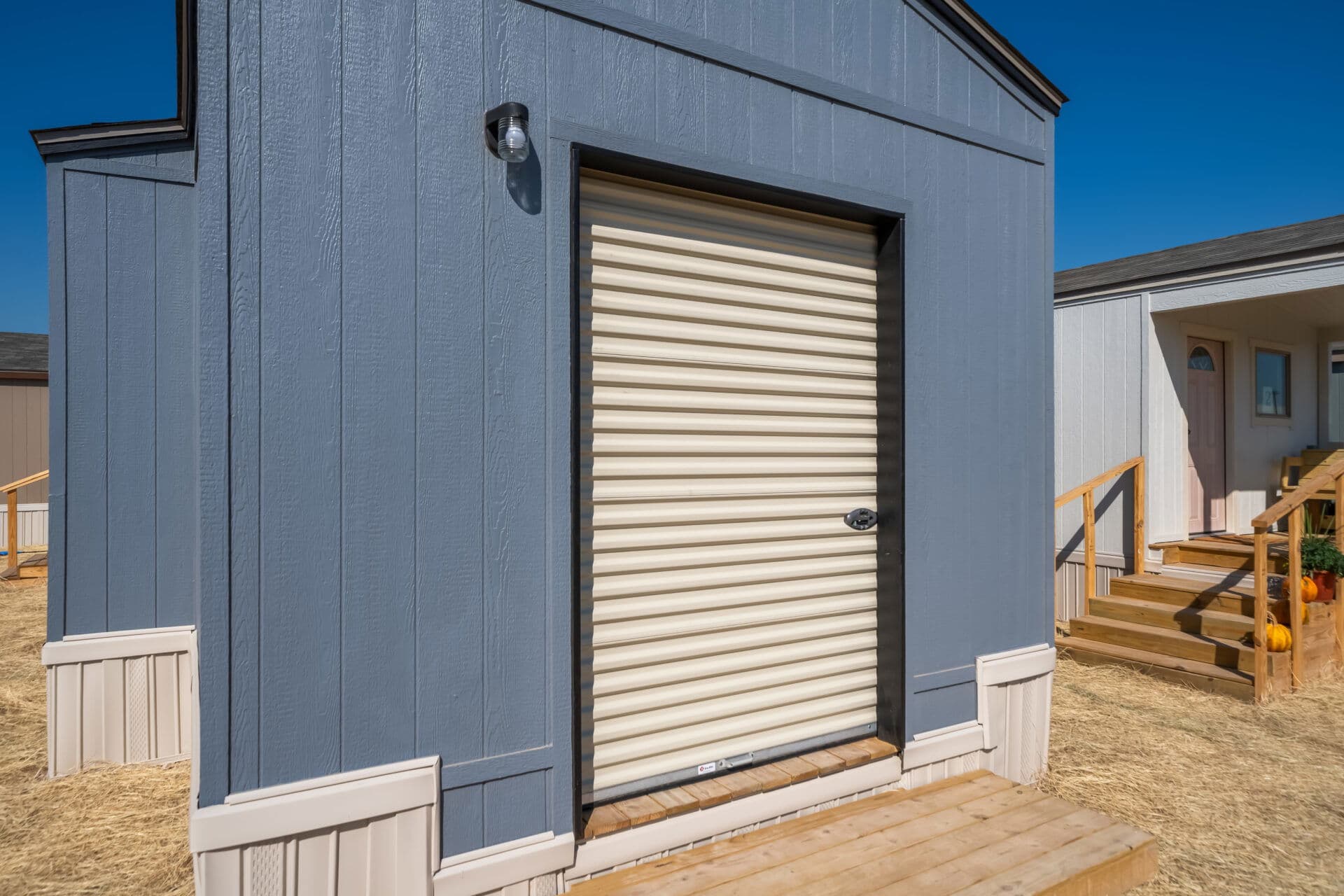 Singlewide h-16×72-32d shed exterior home features