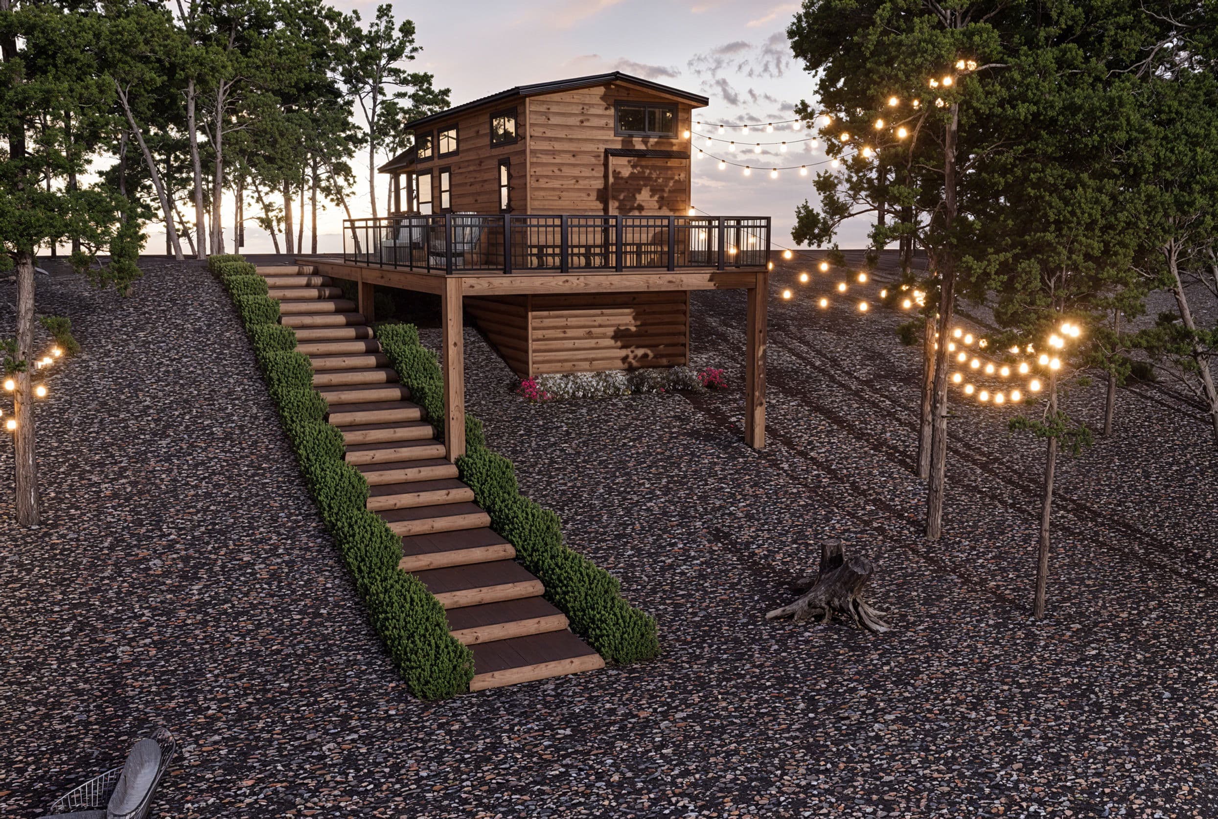 Finch exterior home features