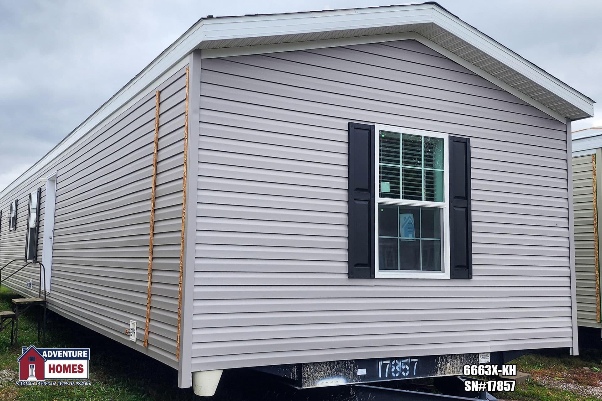 6663x-kh hero, elevation, and exterior home features