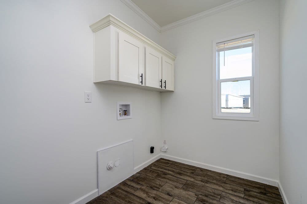 Kinderlou interior home features