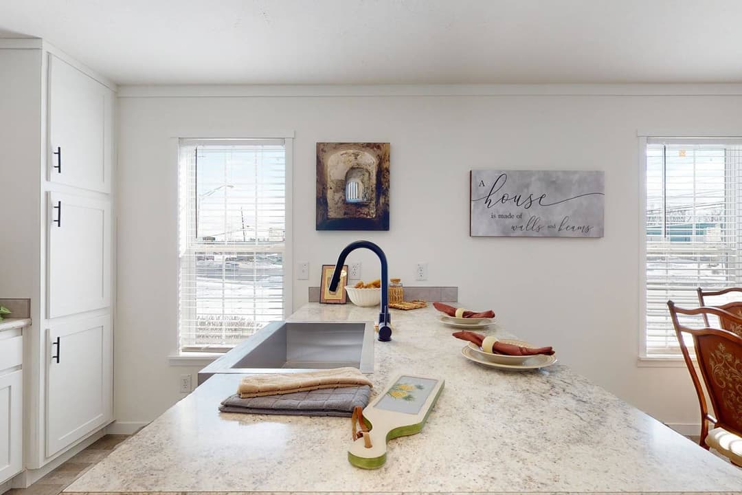 East point - intrigue kitchen home features