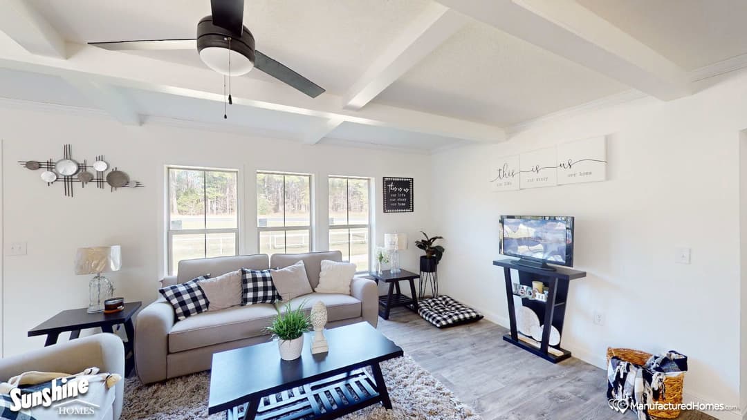 Pri3264-2005 interior home features