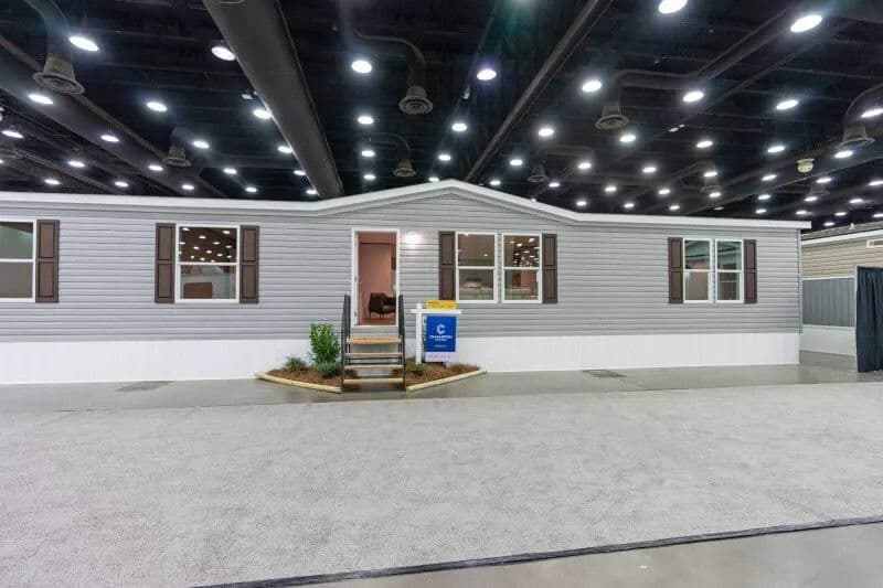 Williamsburg elevation and exterior home features