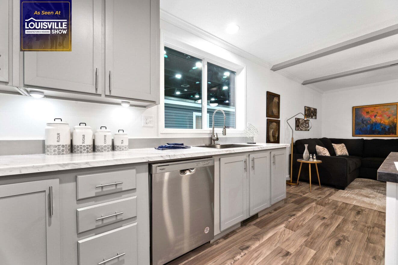 Palm harbor 16763t kitchen home features