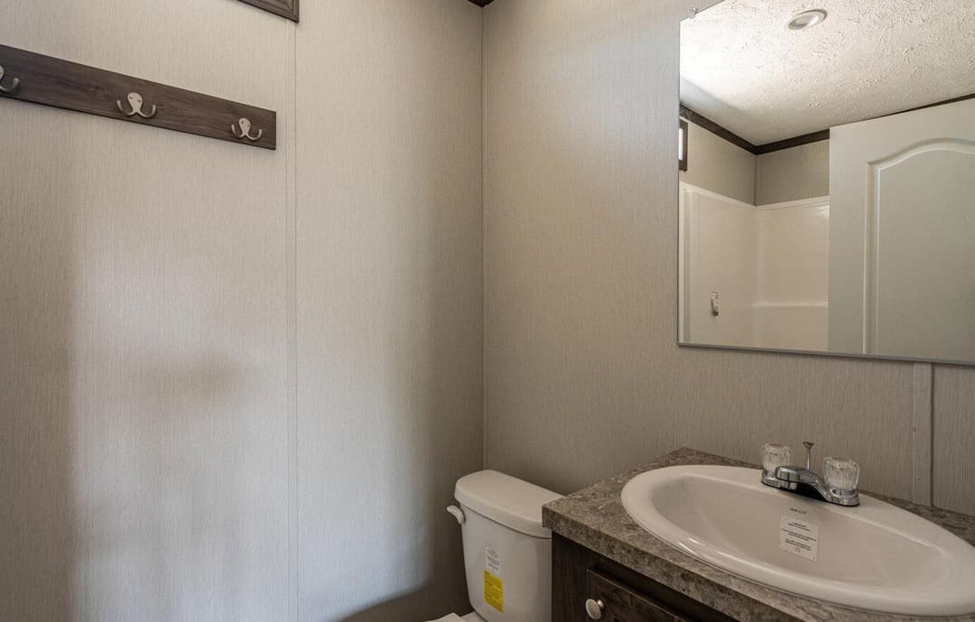 Pure 16562u bathroom home features