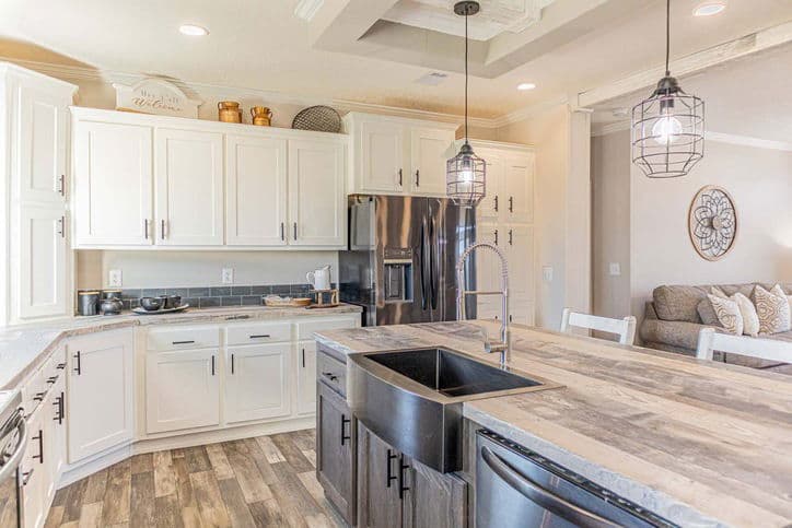 King 32764b kitchen home features