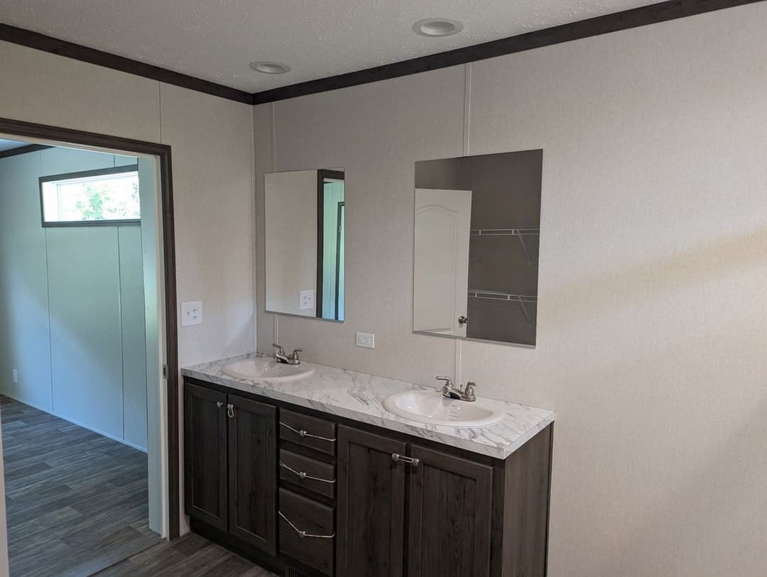  berkshire 28483p bathroom home features