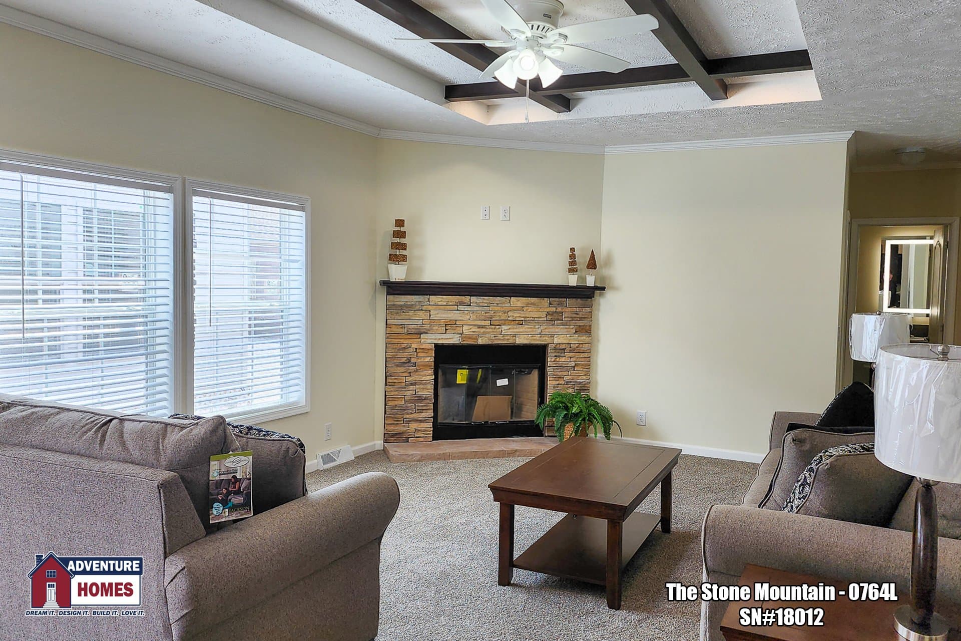 Stone mountain | 0764l interior home features