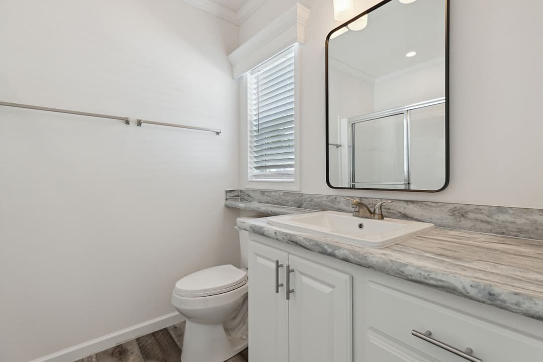 Silver springs 4893 bathroom home features