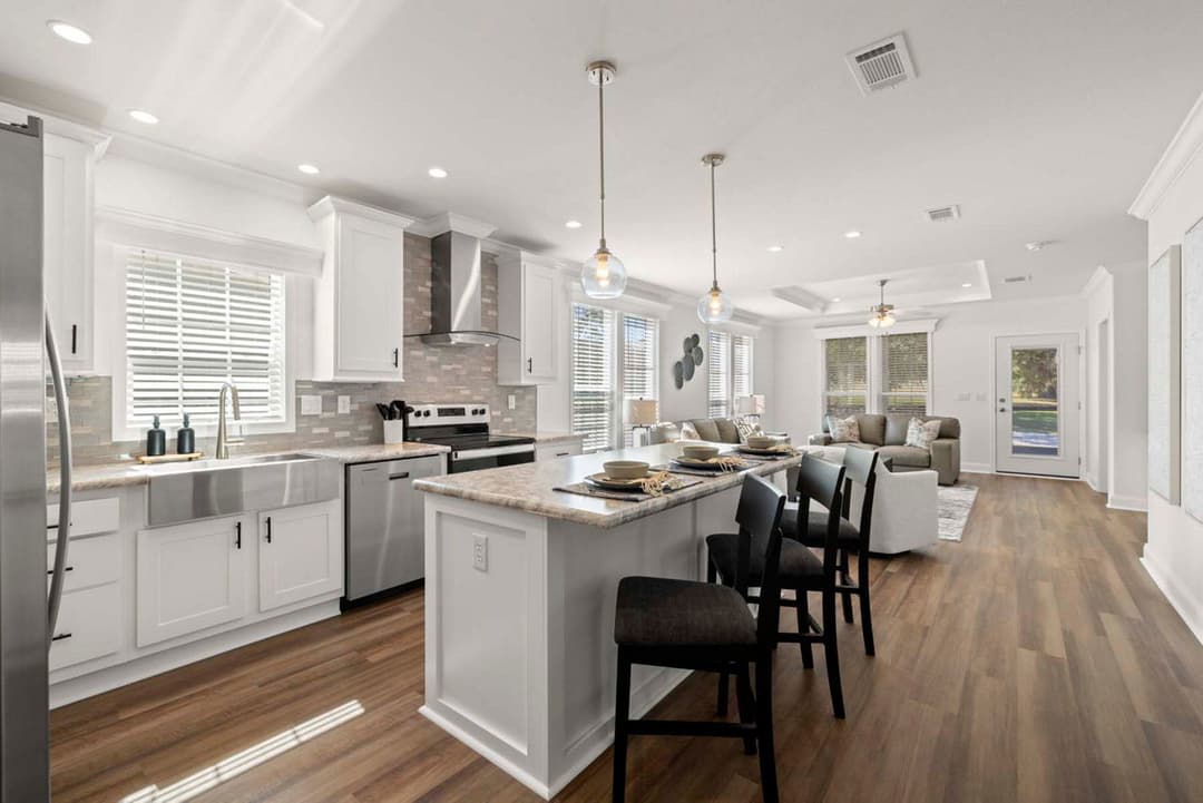 Silver springs 5320 kitchen home features