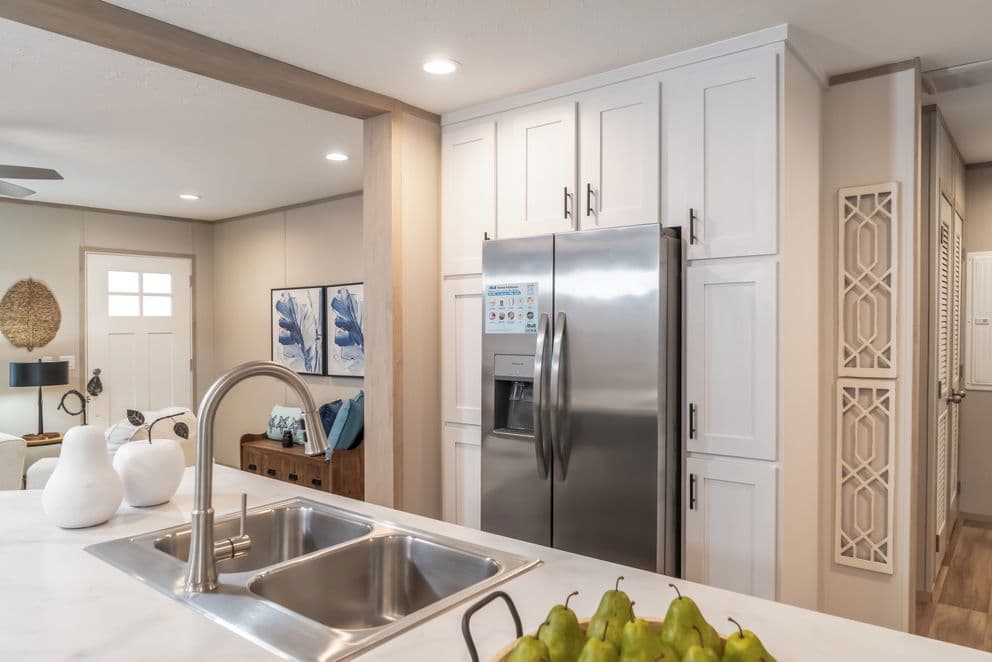 Desoto kitchen home features