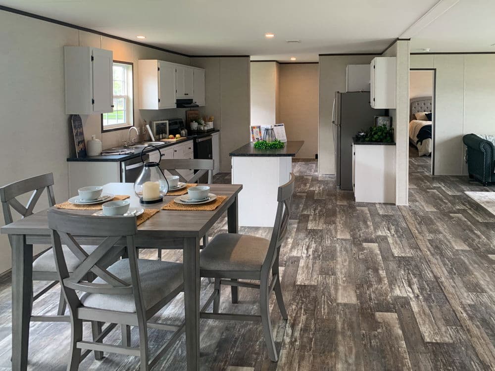 Woolwine kitchen home features