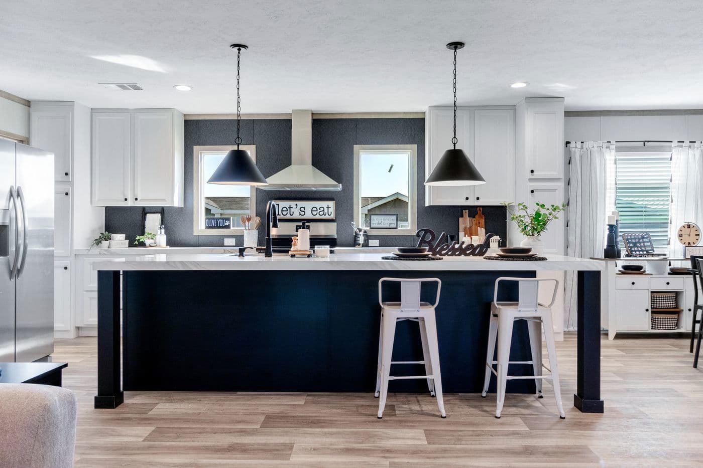 Anatolia xl kitchen home features