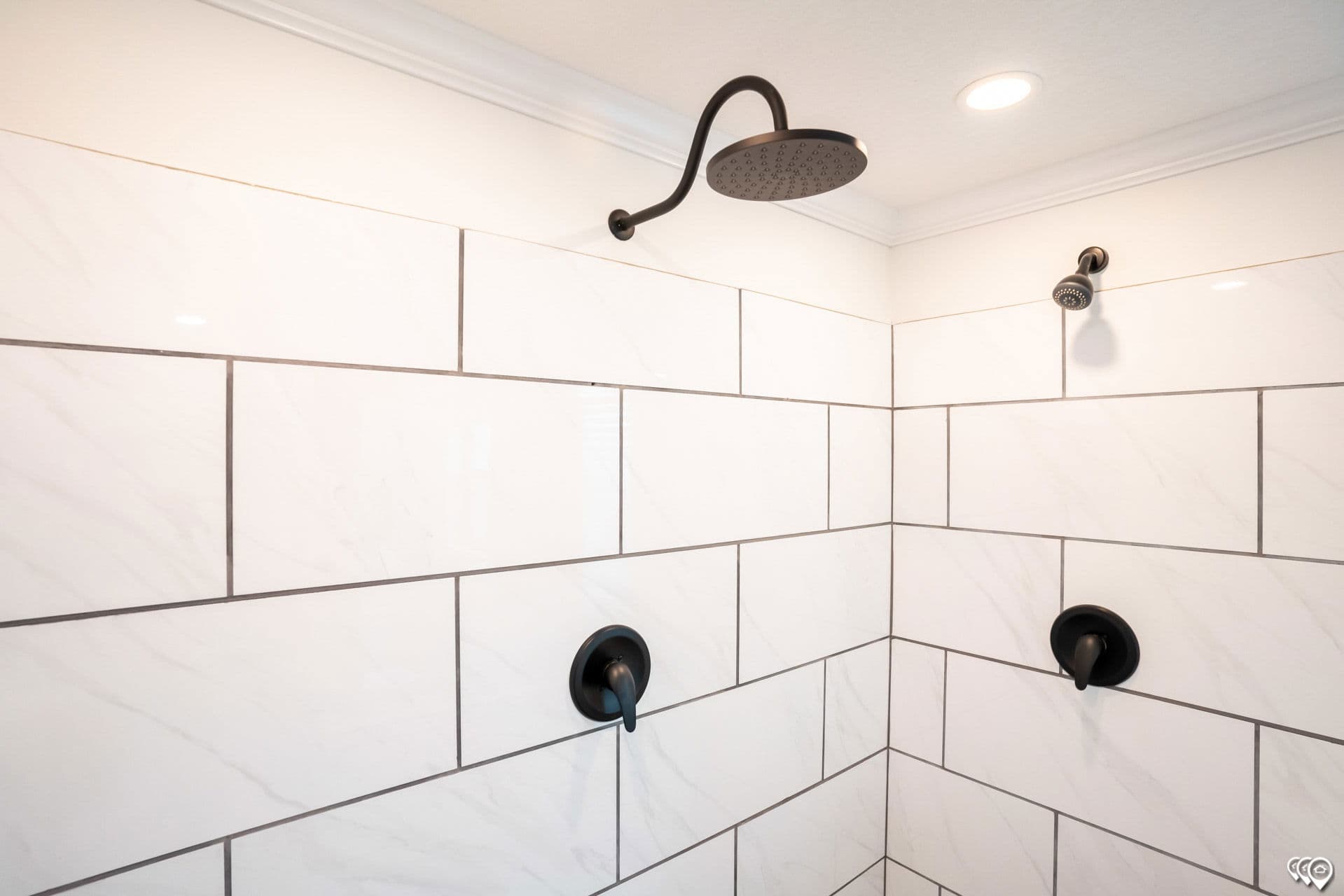 Pri3280-2071 bathroom home features