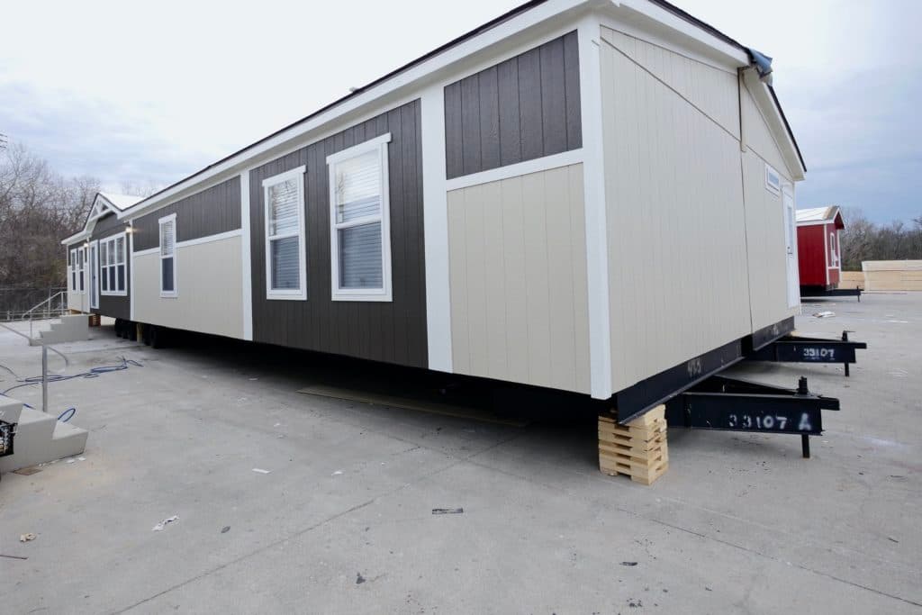 Mariana 9776 exterior home features