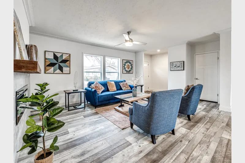 Skyliner 4765j interior home features