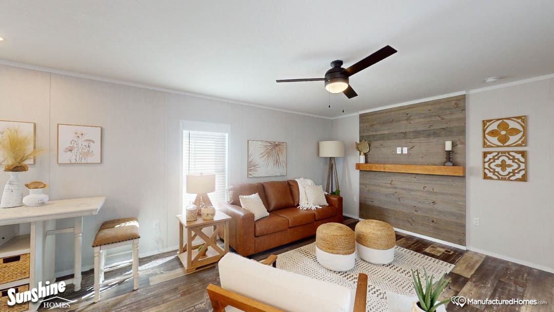 Arc1680-7003 interior home features